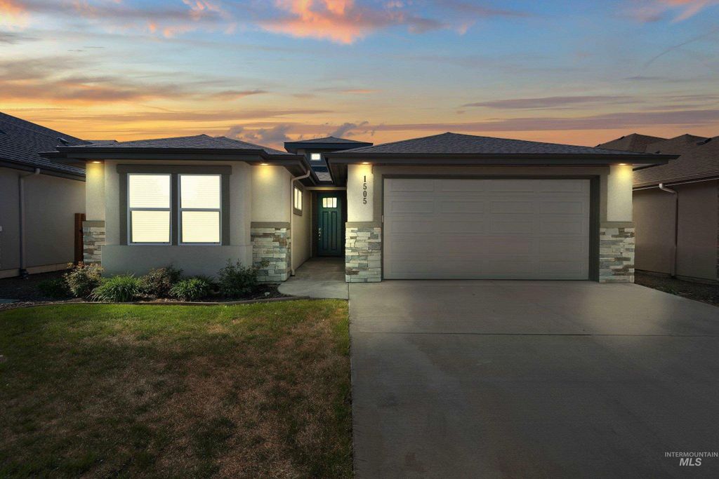 Photo of 1505 E Summerplace Street, Meridian, ID 83646 (MLS # 98986107)