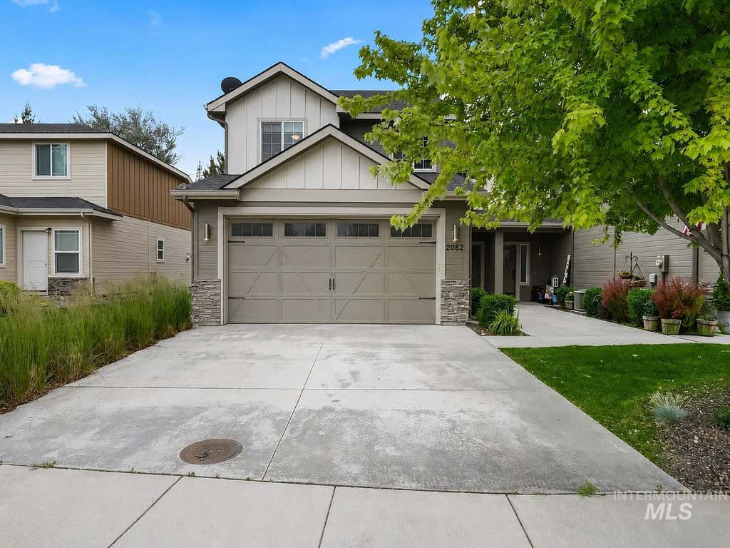 Photo of 2082 W Pine Ave, Meridian, ID 83642 (MLS # 98990178)
