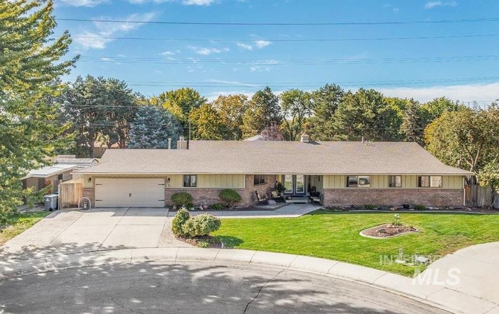 Photo of 4367 N Creswell Way, Boise, ID 83713 (MLS # 98964806)