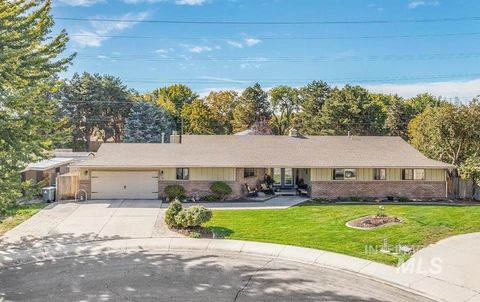 Photo of 4367 N Creswell Way, Boise, ID 83713 (MLS # 98964806)