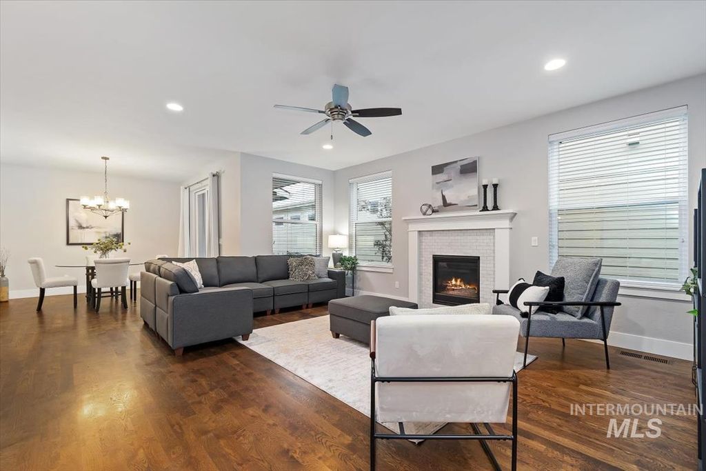 Photo of 4495 E Timbersaw Dr, Boise, ID 83716 (MLS # 98982037)