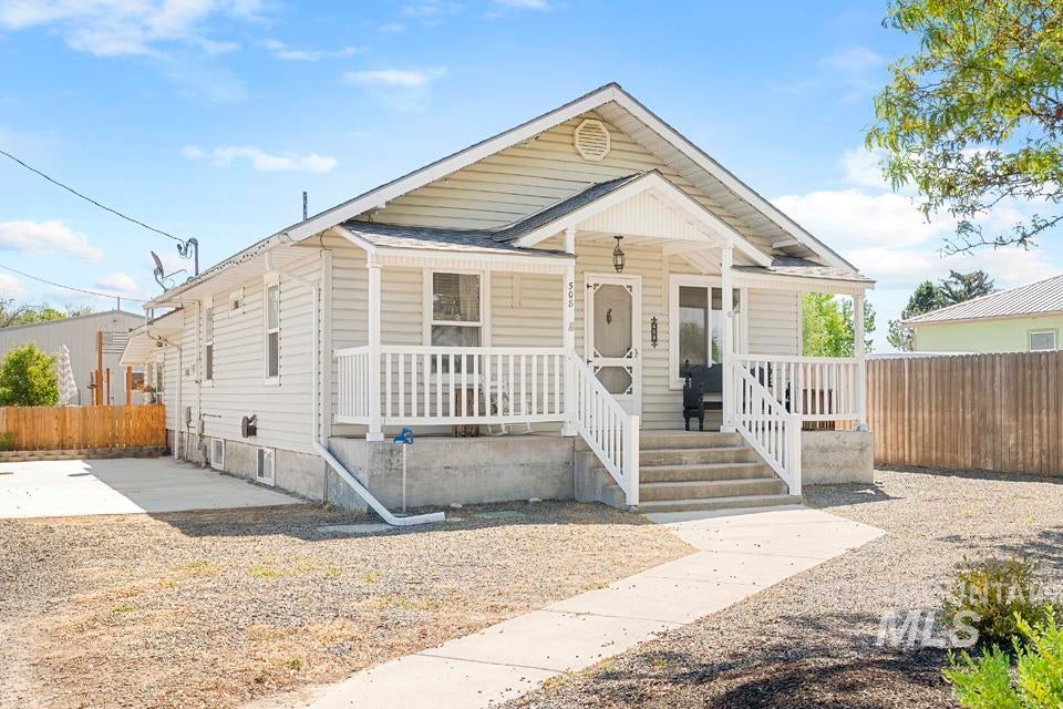 Photo of 508 S Whitley Dr, Fruitland, ID 83619 (MLS # 98989098)