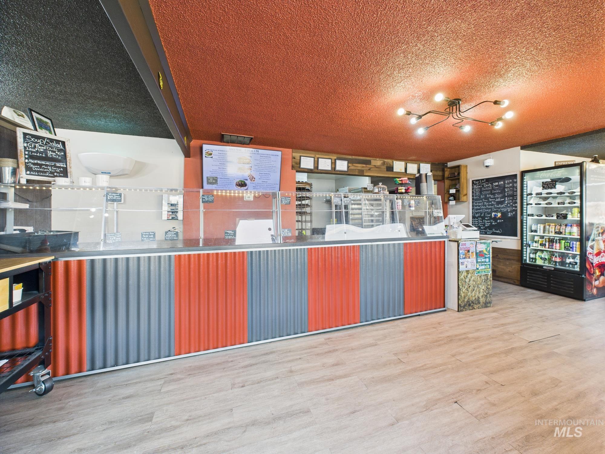 105 E 4th Street