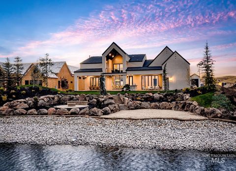 3668 N Harvest Moon Way Eagle ID 83616