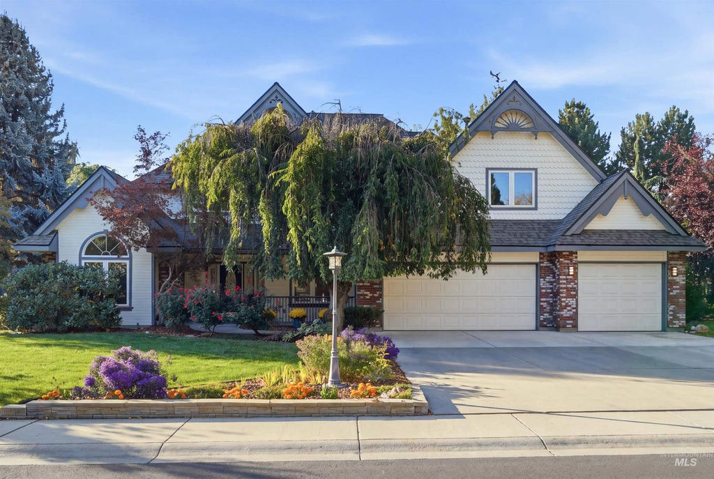 Photo of 11249 W Hickory Rise Dr, Boise, ID 83713 (MLS # 99003361)