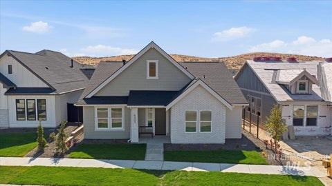 Photo of 6403 N Barholm Ln, Eagle, ID 83616 (MLS # 98990408)