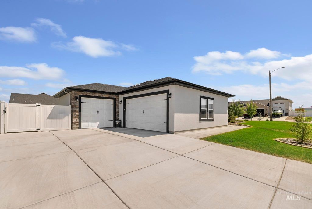 Photo of 731 Satia Lane, Kimberly, ID 83341 (MLS # 98985271)