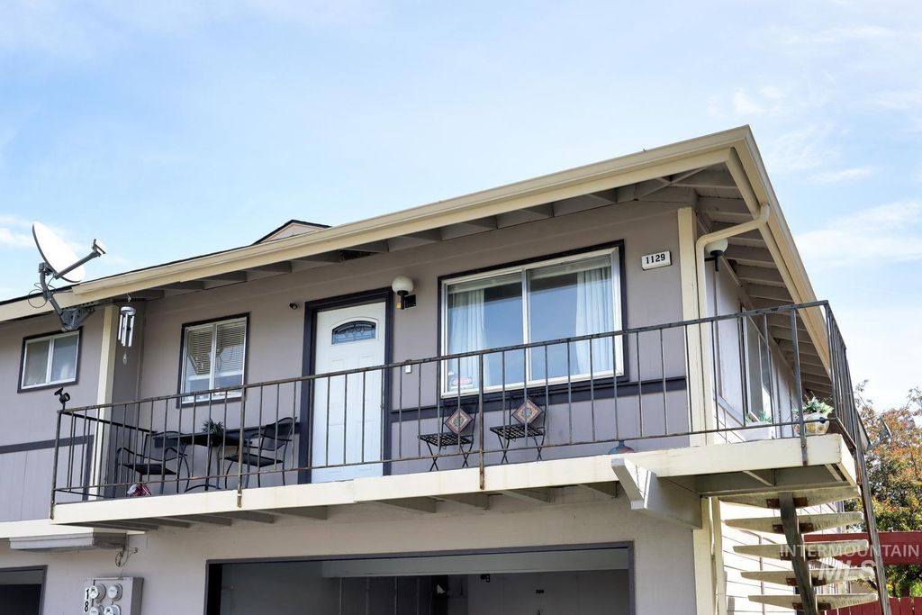Photo of 1129 S Hilton St, Boise, ID 83705 (MLS # 98985655)