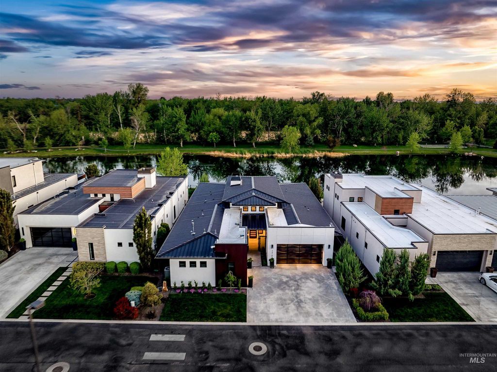 Photo of 1745 E Lone Shore Lane, Eagle, ID 83616 (MLS # 98972315)