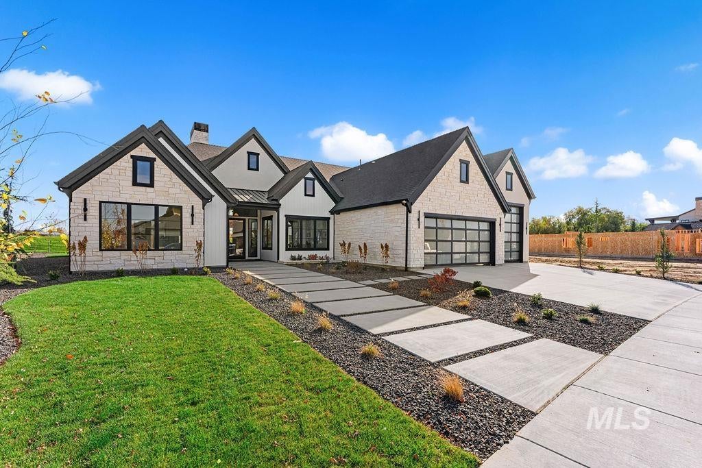 Photo of 3534 N Templeton Way, Eagle, ID 83616 (MLS # 99005238)