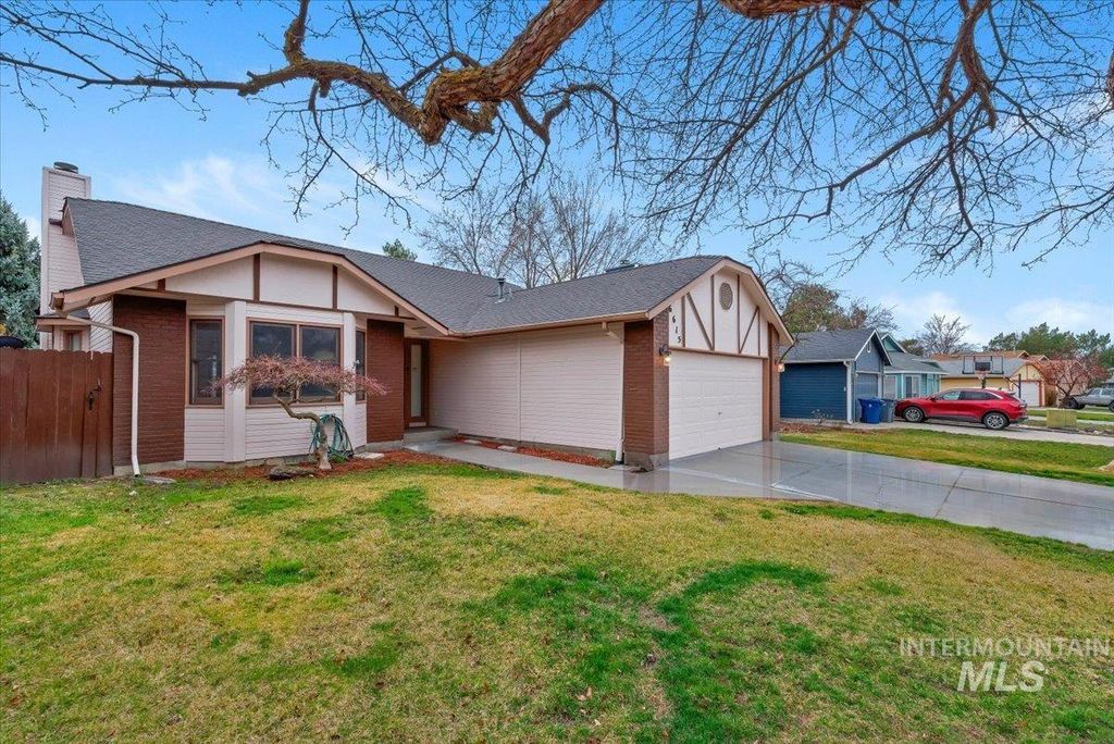 Photo of 6615 W Limelight Dr, Boise, ID 83714 (MLS # 98977446)