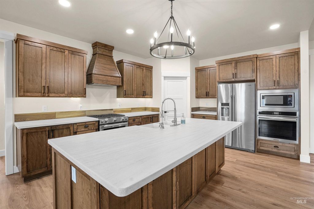 Photo of 221 S 30 W, Burley, ID 83318 (MLS # 98975814)