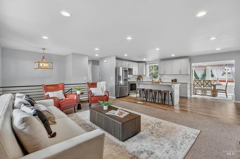 Photo of 3814 13th St D, Lewiston, ID 83501 (MLS # 98964517)