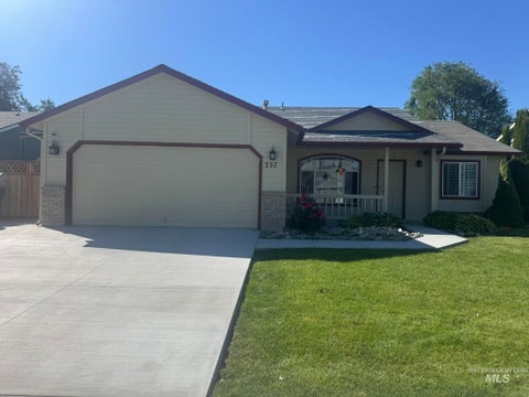 Photo of 357 Farmall Way, Kuna, ID 83634 (MLS # 98988633)