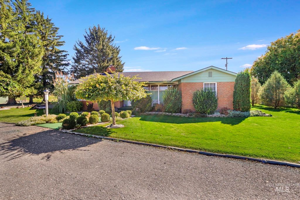 Photo of 3680 N 3550 E, Kimberly, ID 83341 (MLS # 98963834)