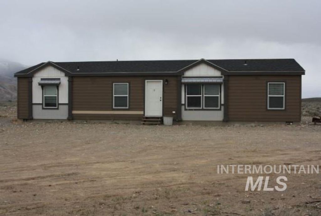 Photo of 5893 Remington Rdg, Mackay, ID 83251 (MLS # 98971509)