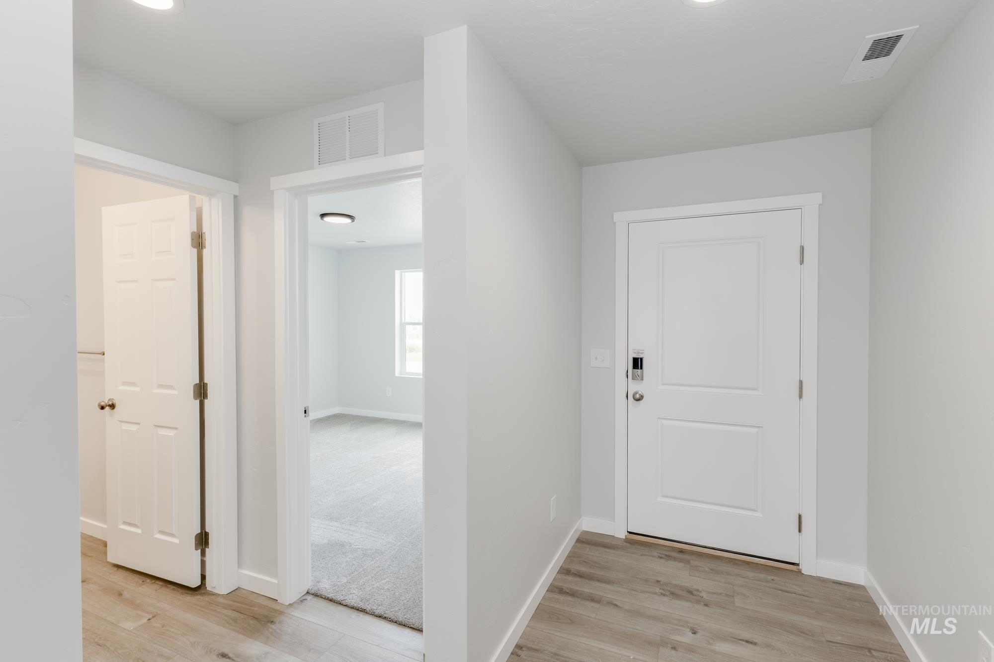 3040 N Arroyo Vista Way