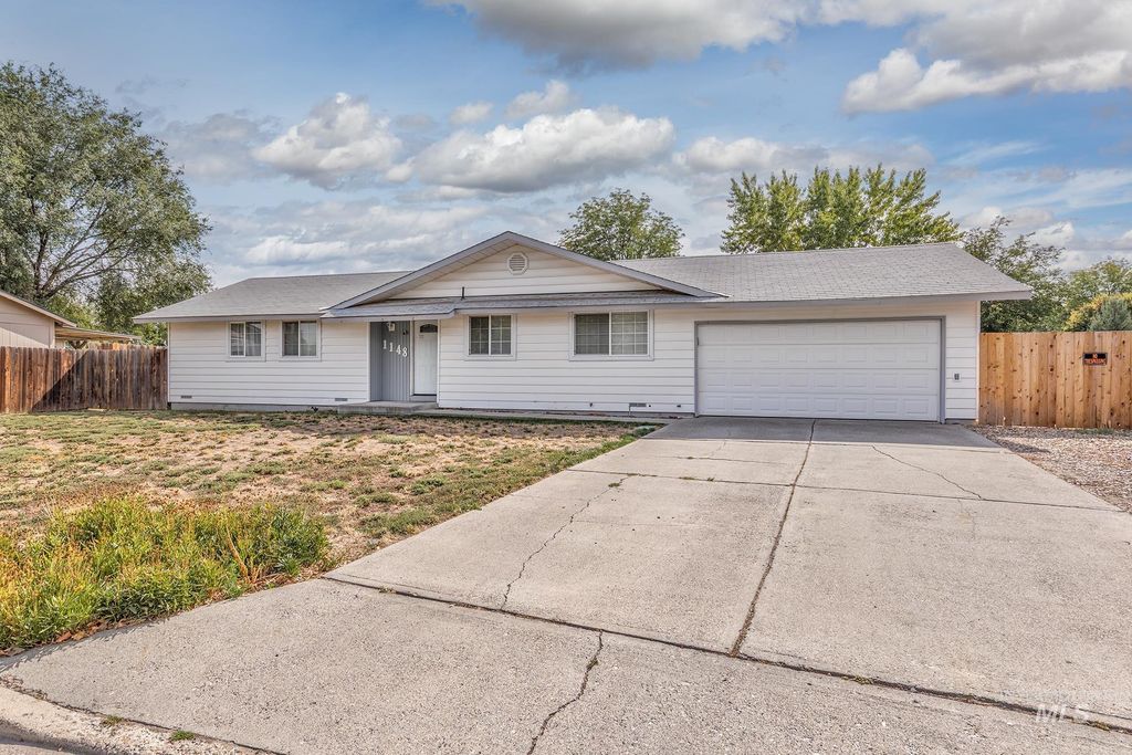 Photo of 1148 Lilac Ln, Ontario, OR 97914 (MLS # 98962319)