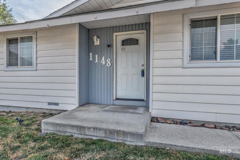 Photo of 1148 Lilac Ln, Ontario, OR 97914 (MLS # 98962319)