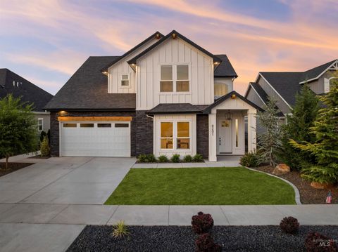 Photo of 8201 W Corinthia St, Eagle, ID 83616 (MLS # 98986464)