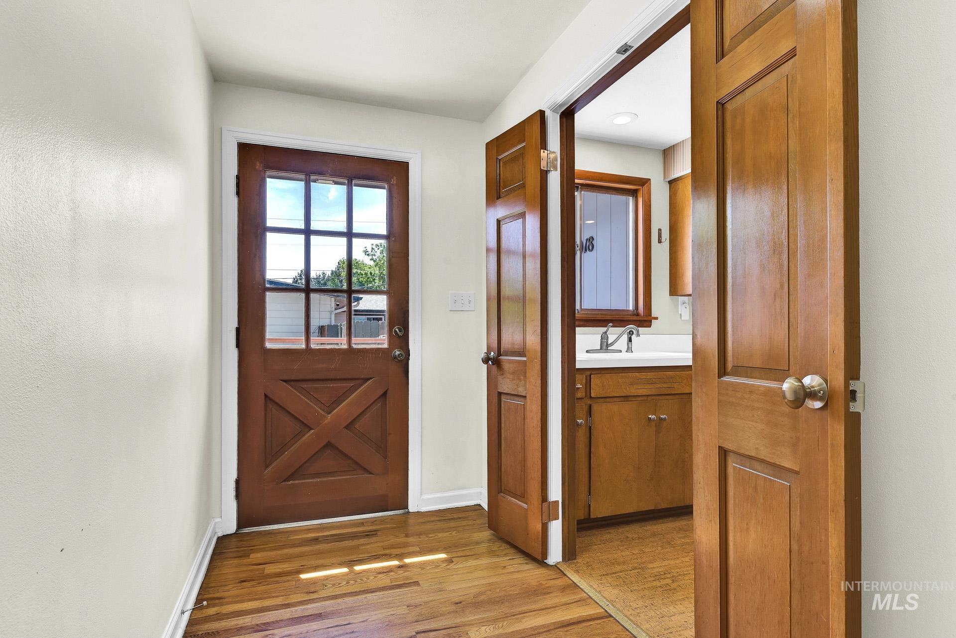 3018 W Grover St.