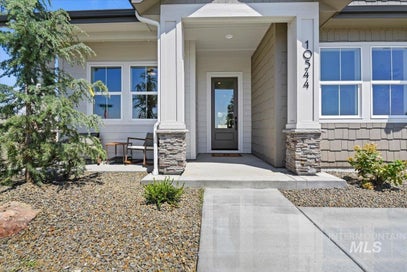 1501 N Cygnus Ave Star ID 83669