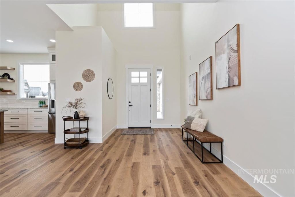 Photo of 9894 W Sunberry Court, Star, ID 83669 (MLS # 98978596)