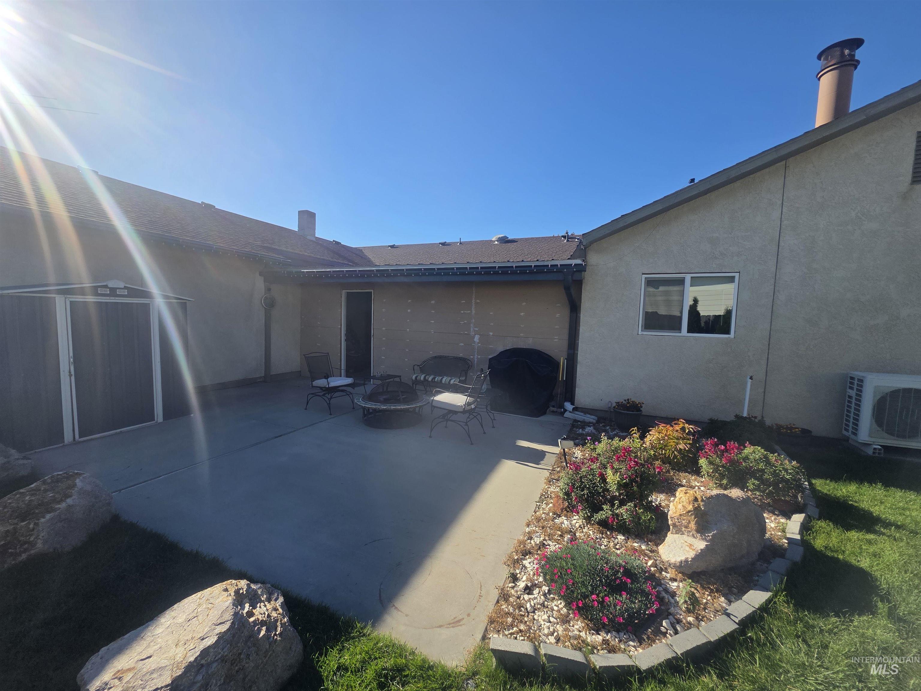 2212 Aries Dr