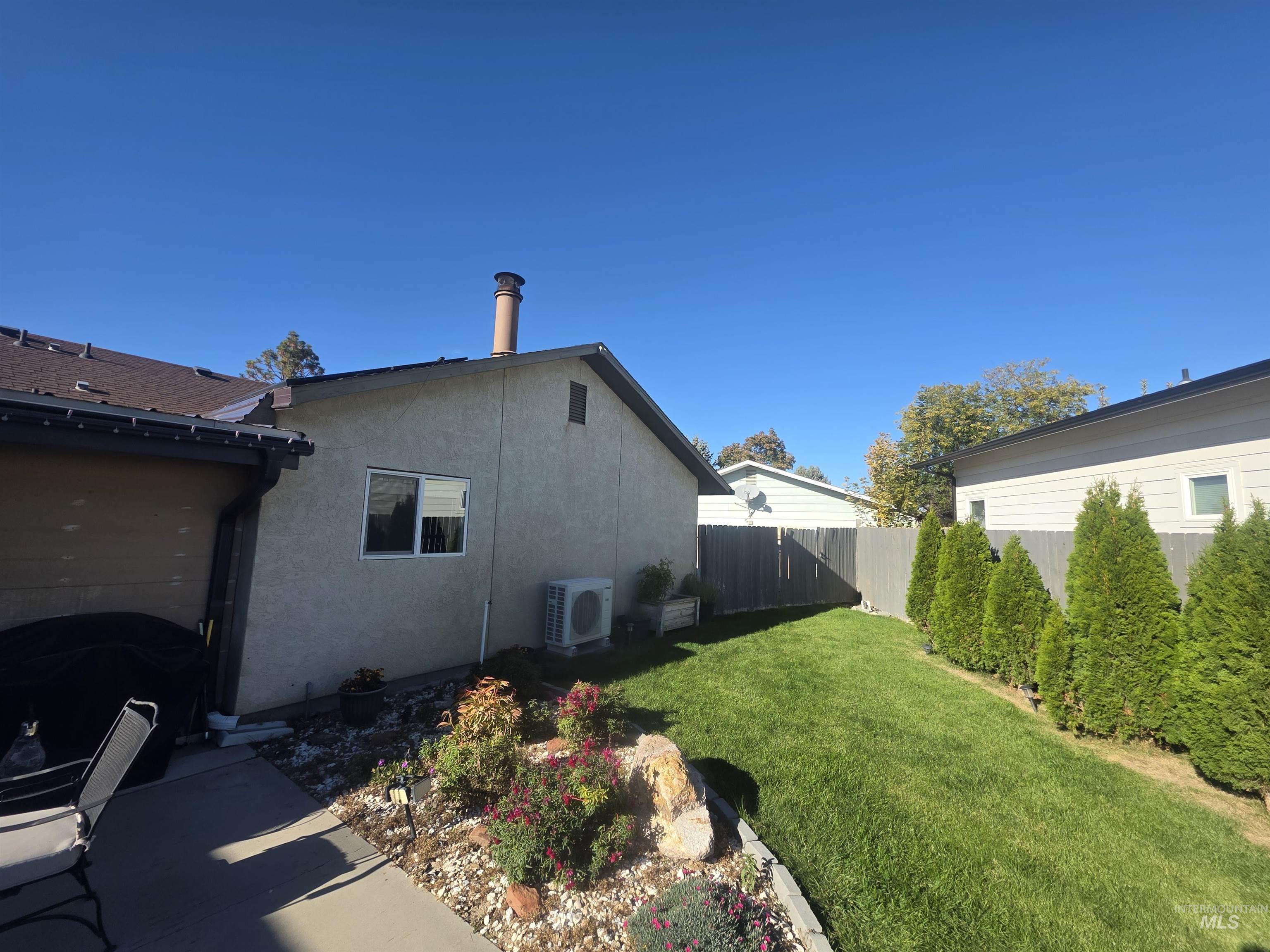 2212 Aries Dr