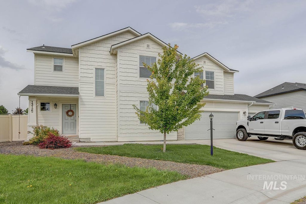 Photo of 13125 S Chawon River Ave, Nampa, ID 83686 (MLS # 99000463)