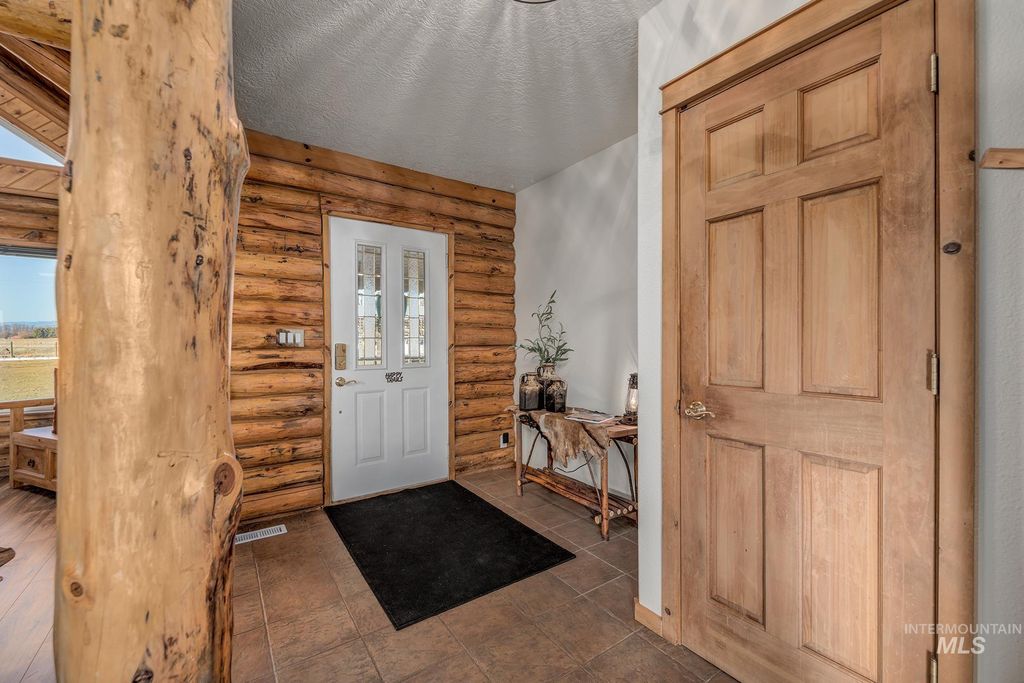 Photo of 1855 Jones Road, Weiser, ID 83672 (MLS # 98974170)