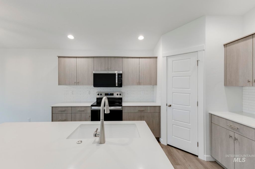 Photo of 3784 W Maypearl St, Meridian, ID 83642 (MLS # 98969758)