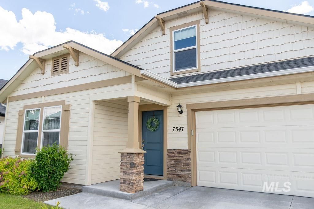 Photo of 7547 E Savanna River St, Nampa, ID 83687 (MLS # 98990018)