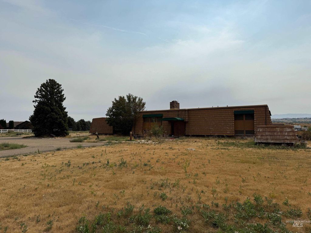 Photo of 11792 S Nez Perce St, Nampa, ID 83686 (MLS # 98961222)