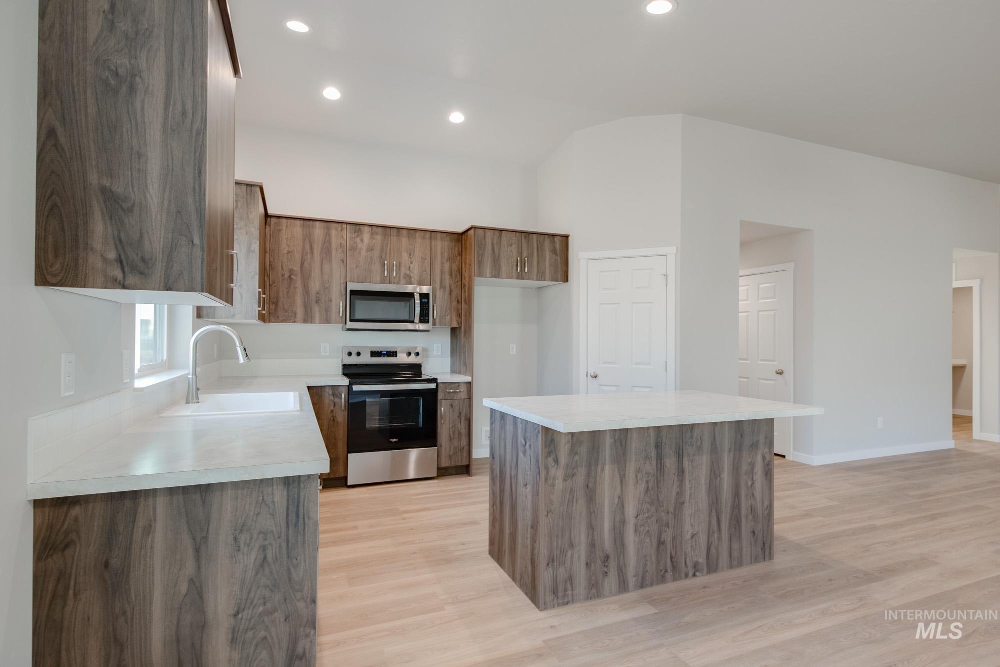 3066 W Taiban Creek Dr