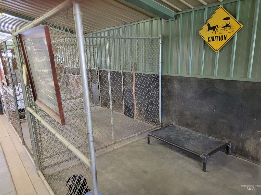 Photo of 8502 Track Road, Nampa, ID 83686 (MLS # 98977166)