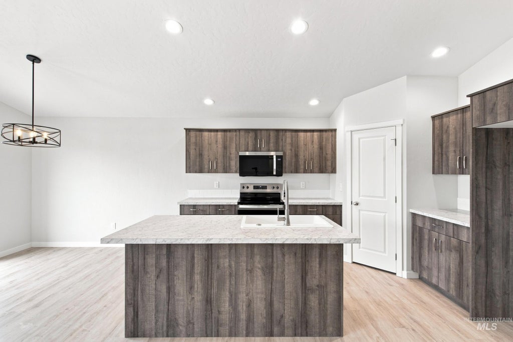 Photo of 601 Rosemary Ave, New Plymouth, ID 83655 (MLS # 99001339)