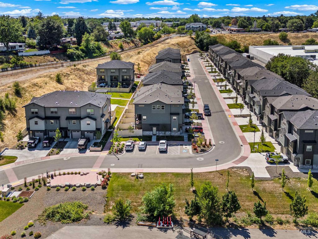 Photo of 7410 W Swain Lane, Garden City, ID 83714 (MLS # 98991152)