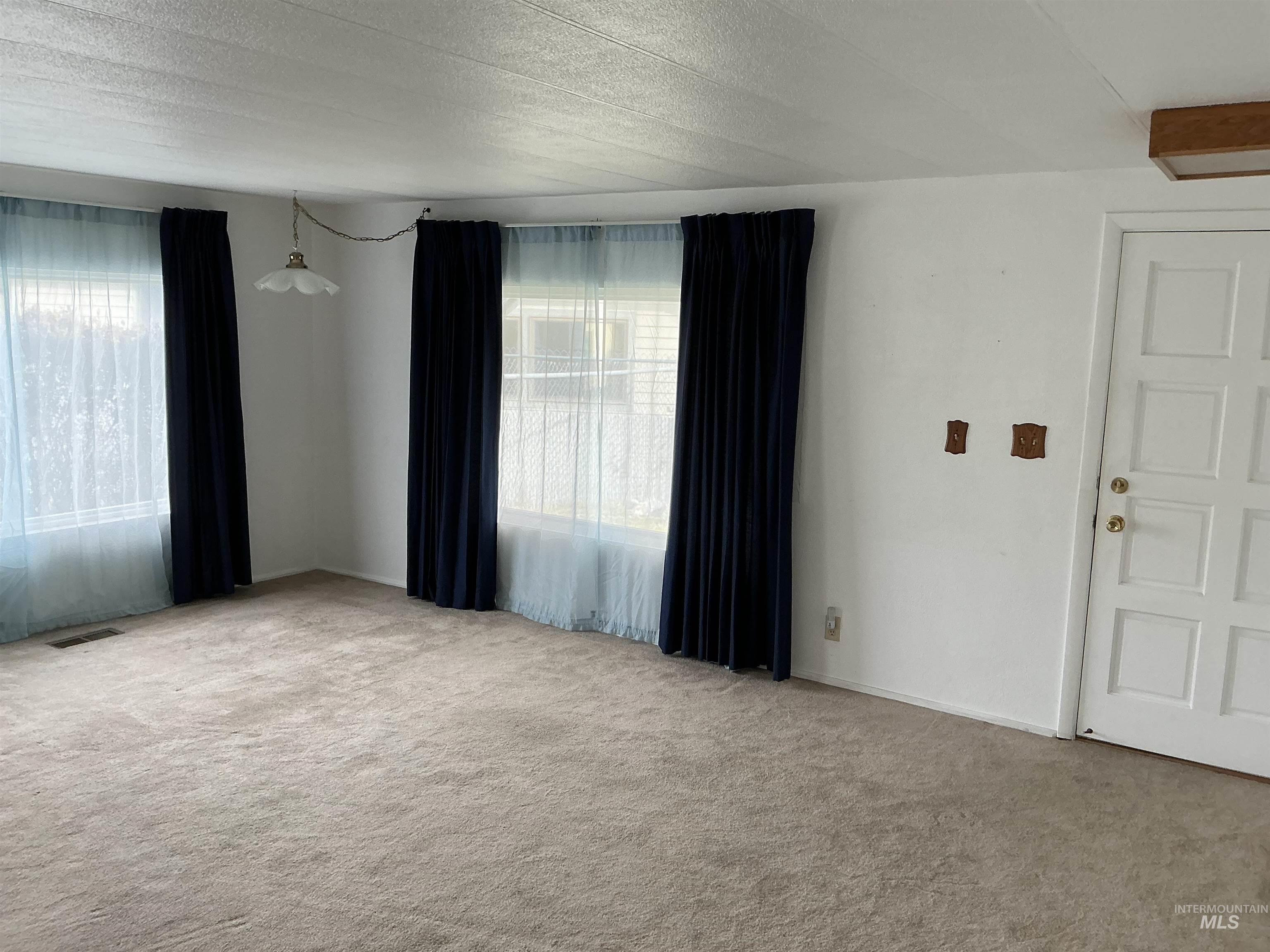 10035 W Mesquite Ln