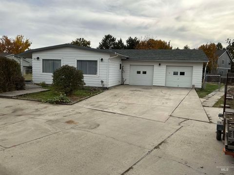 10035 W Mesquite Ln Boise ID 83704
