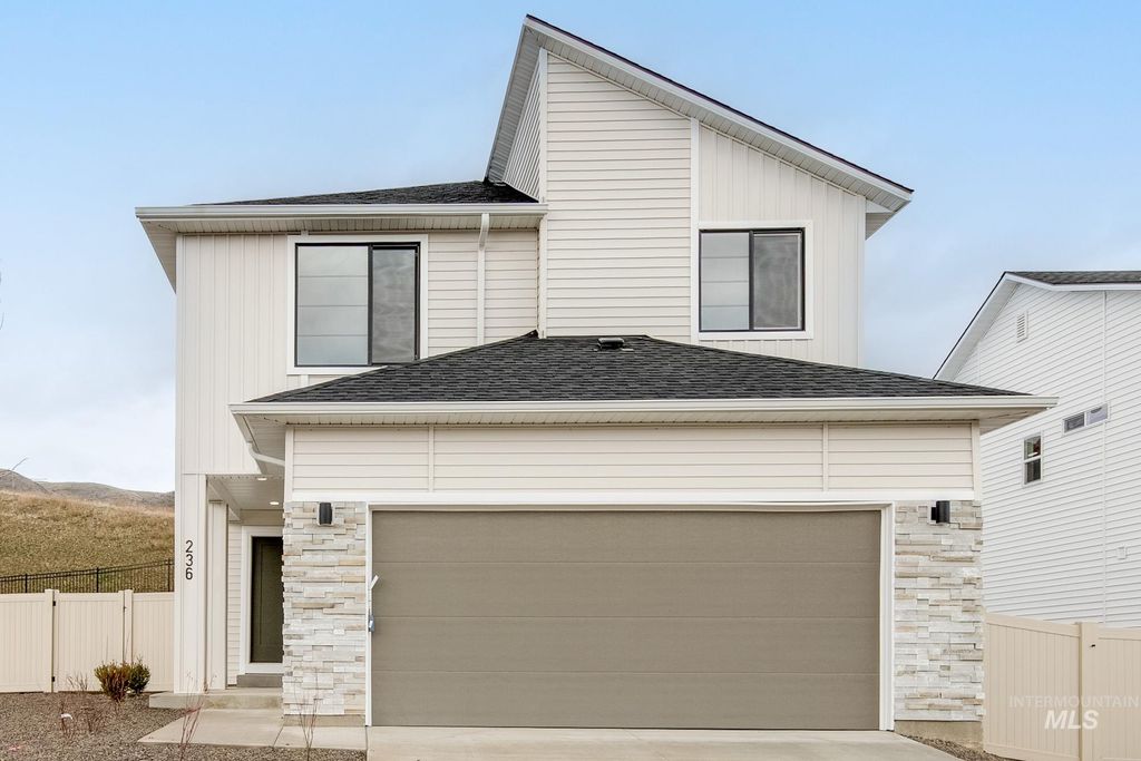 Photo of 2535 W Fallon Loop, Nampa, ID 83651 (MLS # 98974834)