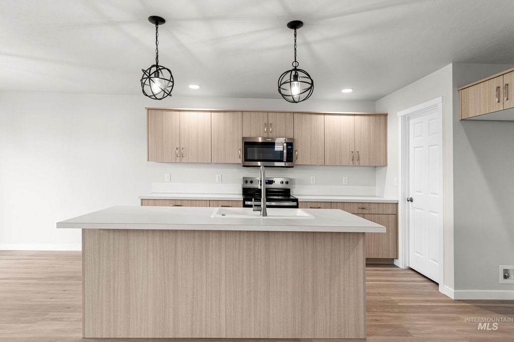 Photo of 2535 W Fallon Loop, Nampa, ID 83651 (MLS # 98974834)