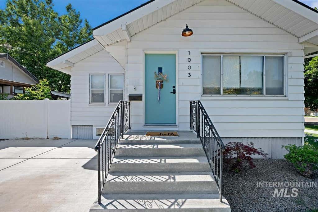 Photo of 1003 15th Ave. S Ave, Nampa, ID 83651 (MLS # 98991482)