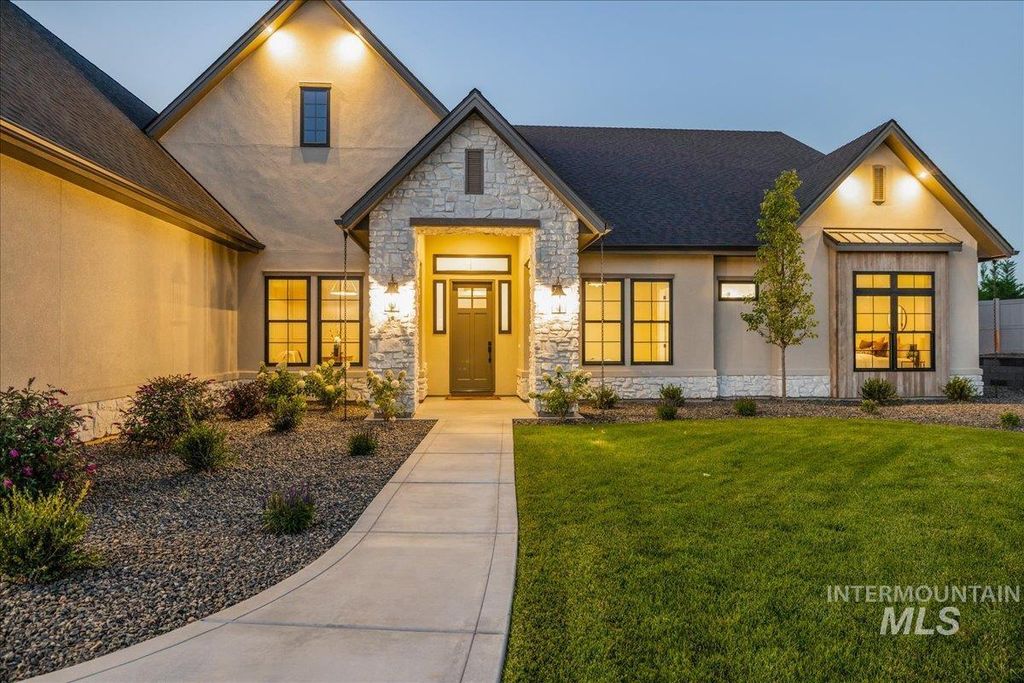 Photo of 13327 Prominence Ridge Ln, Caldwell, ID 83607 (MLS # 98990739)