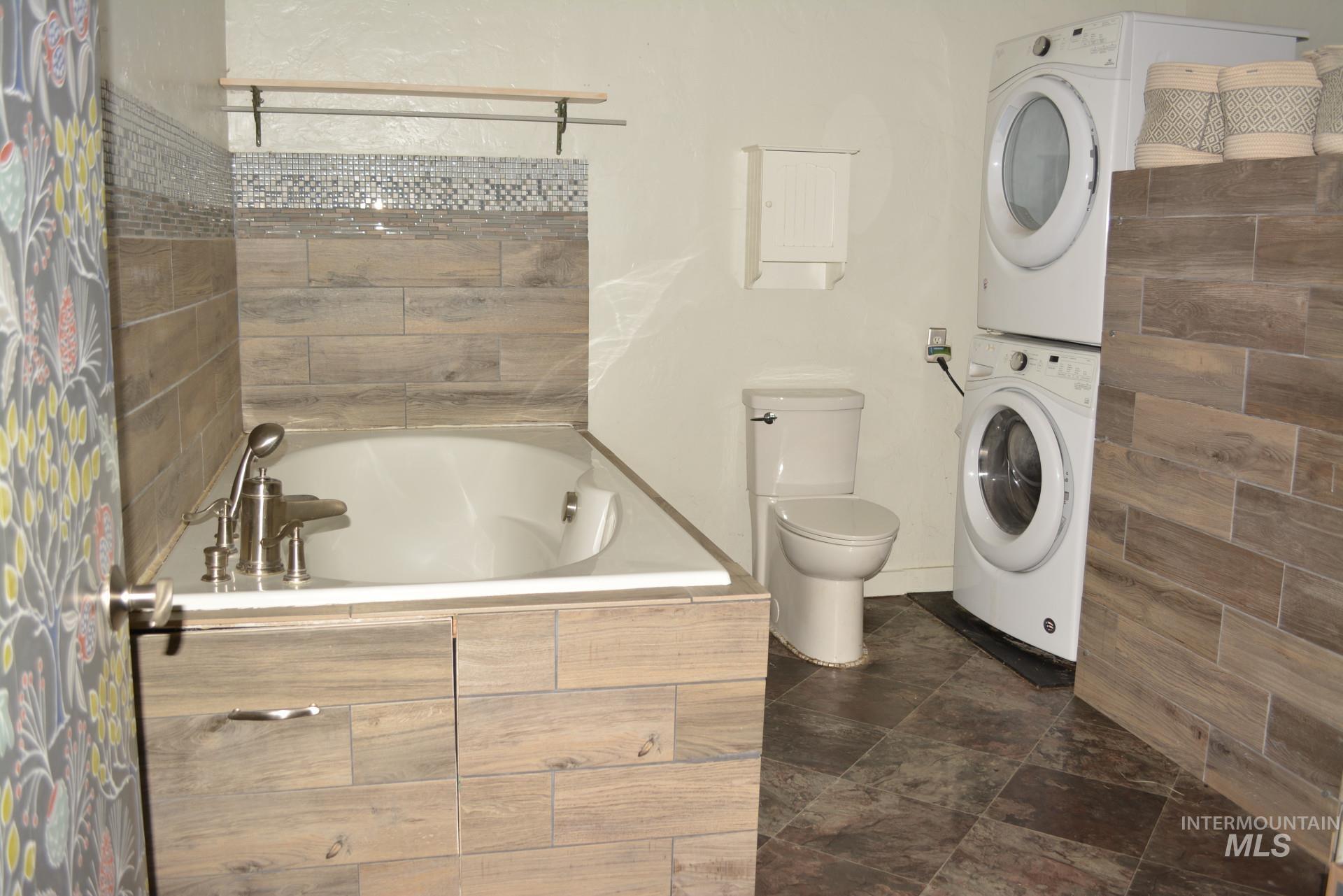 11752 Old Saw Mill Ln