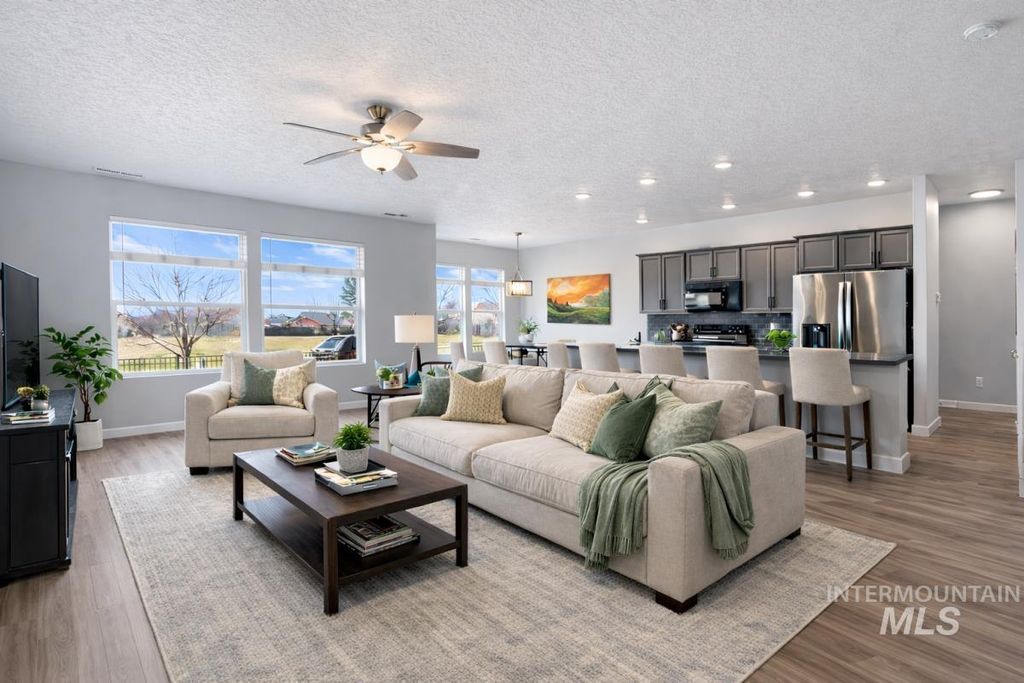 Photo of 2850 N Iditarod Way, Kuna, ID 83634 (MLS # 98978092)