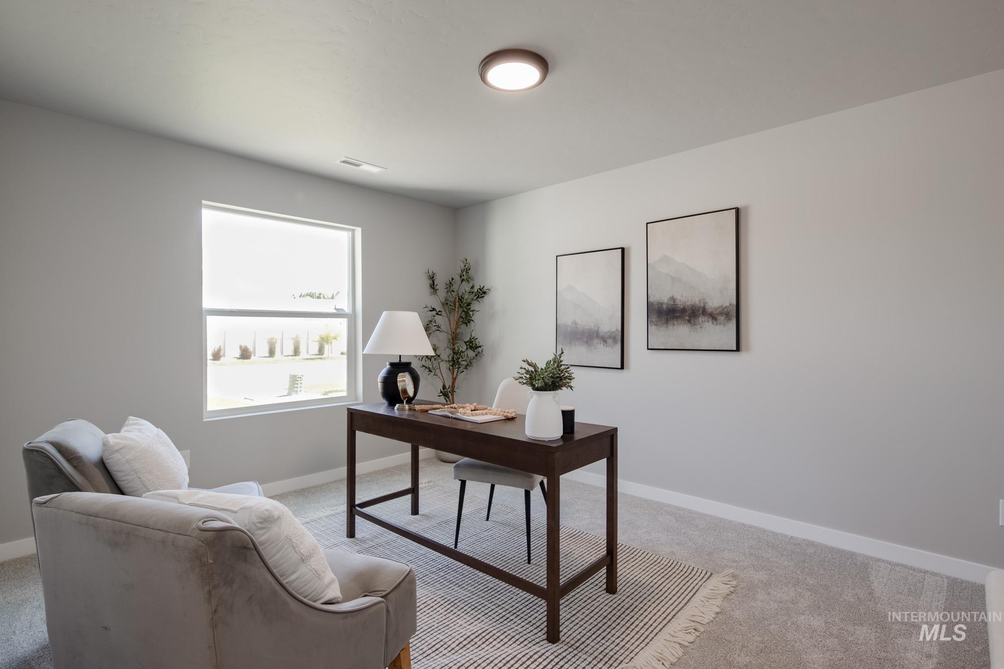 2731 E Valley Wind St