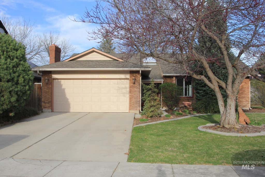 Photo of 3728 W Sugar Creek Dr, Meridian, ID 83646 (MLS # 98998723)