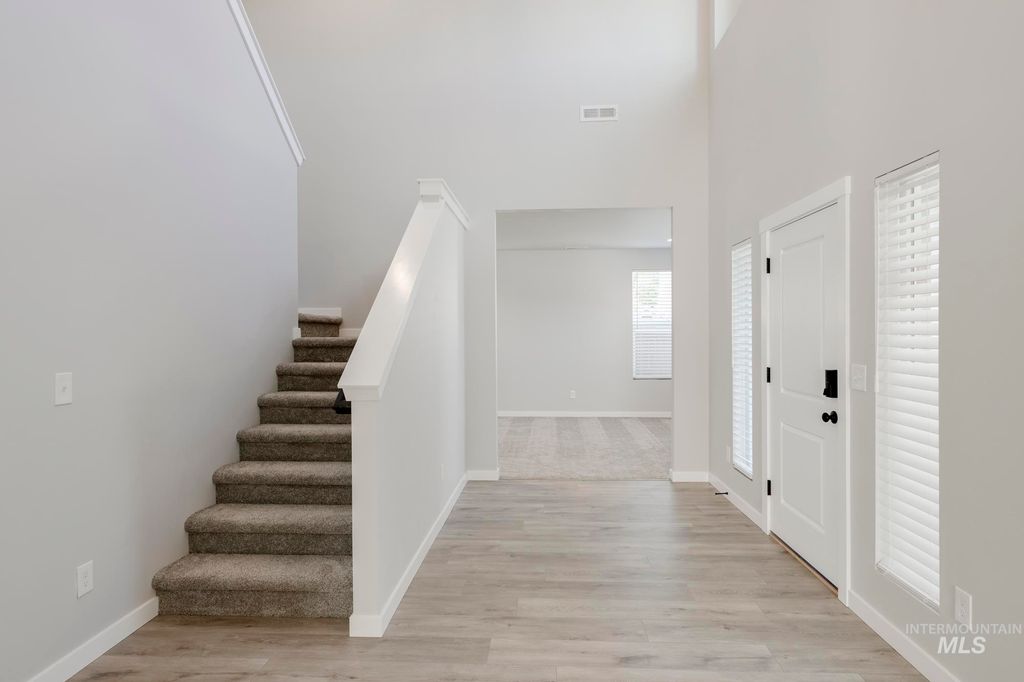 Photo of 8357 E Cool River Lp, Nampa, ID 83687 (MLS # 98983755)