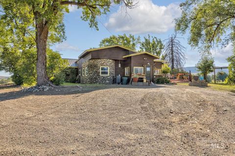 Photo of 108 N Galena St, Council, ID 83612 (MLS # 98958137)